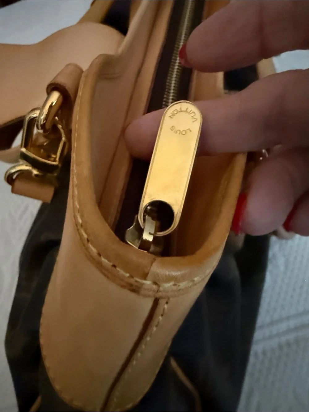 Louis Vuitton Monogram Canvas Brown & Tan Shoulder Satchel comes with COA